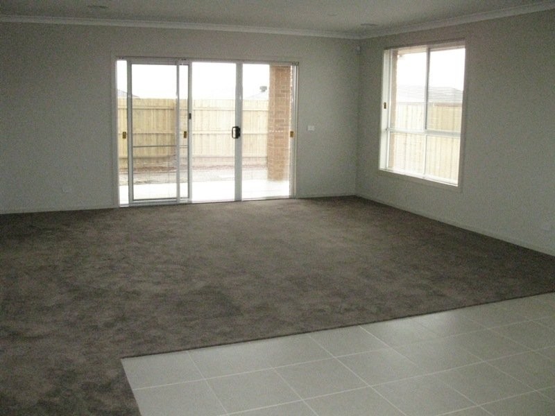 37 Cooinda Way, Point Cook VIC 3030