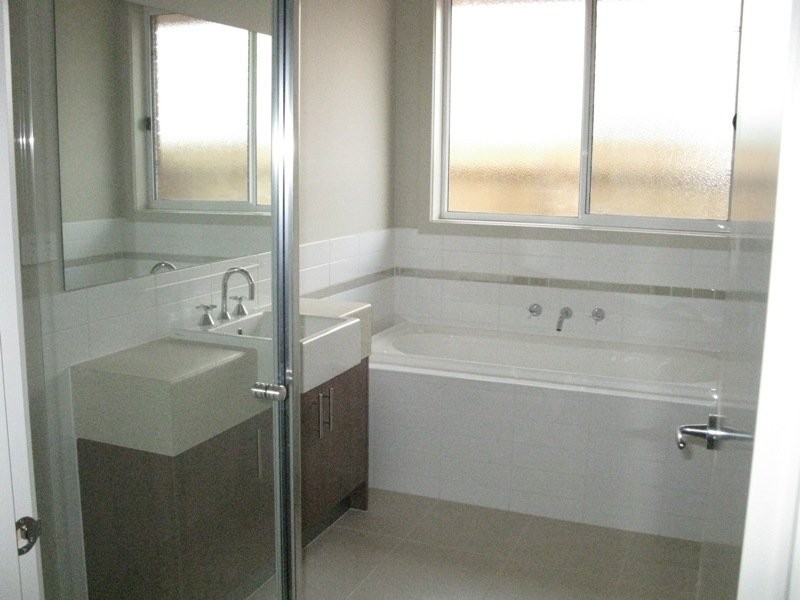 37 Cooinda Way, Point Cook VIC 3030