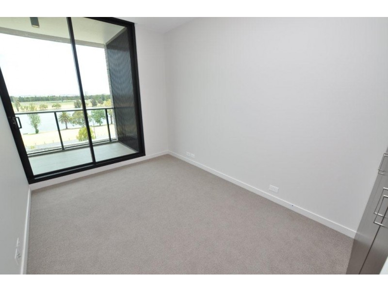 610/70 Queens Road, Melbourne VIC 3004