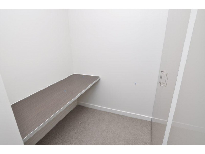 610/70 Queens Road, Melbourne VIC 3004