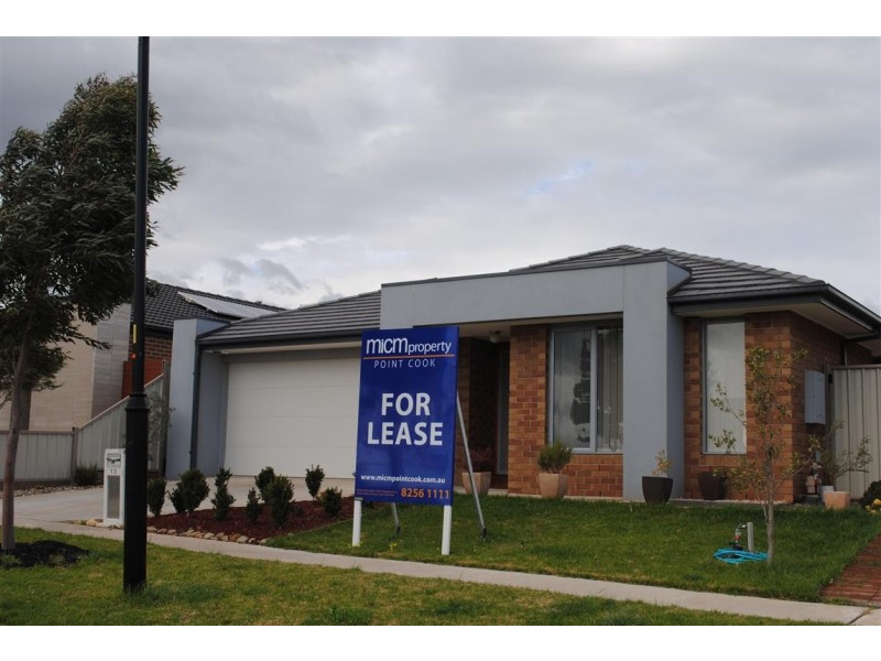 13 Rockpool Road, Truganina VIC 3029