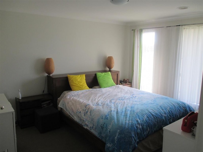 13 Rockpool Road, Truganina VIC 3029