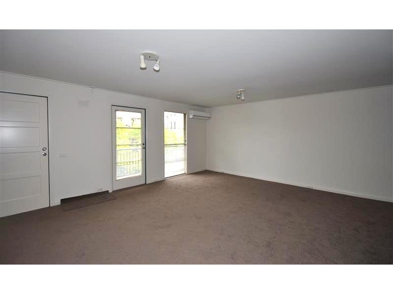 REF 22172/682 Nicholson Street, Fitzroy North VIC 3068