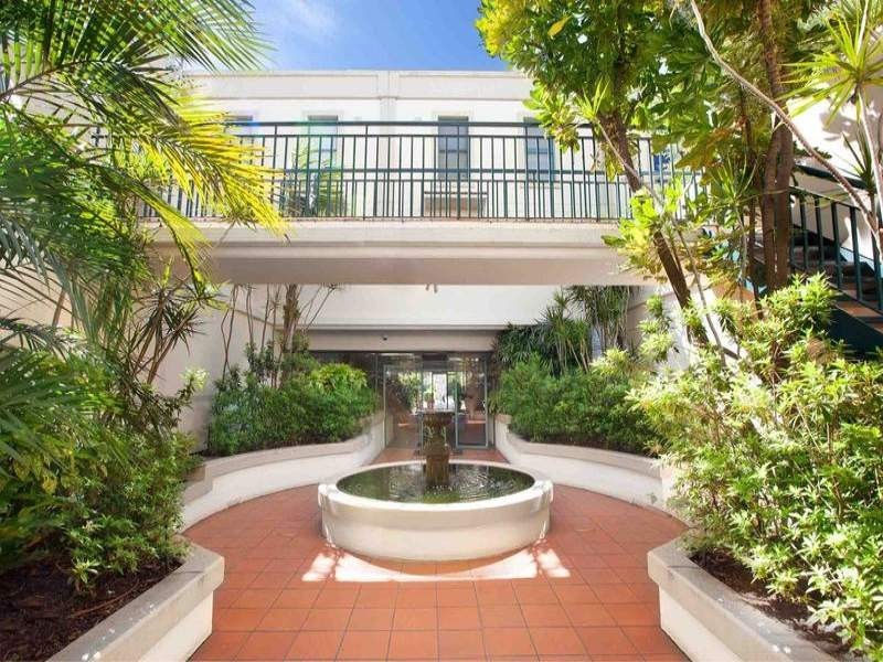 REF 22172/682 Nicholson Street, Fitzroy North VIC 3068