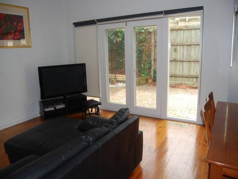 112 Ingles Street, Port Melbourne VIC 3207