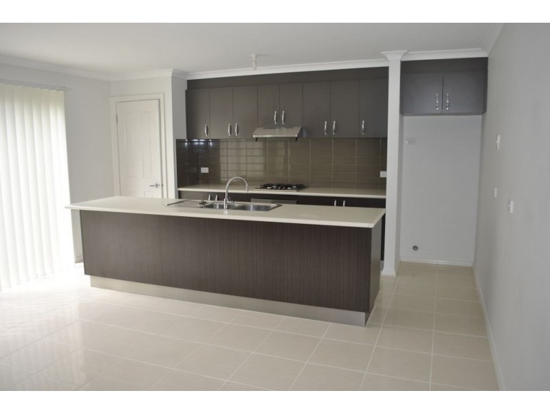 7 Capital Way, Point Cook VIC 3030