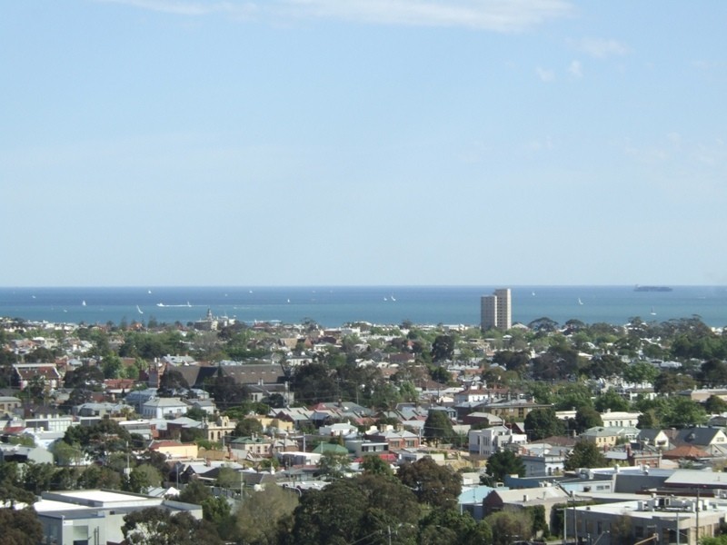 REF 31979/99 Whiteman Street, Southbank VIC 3006