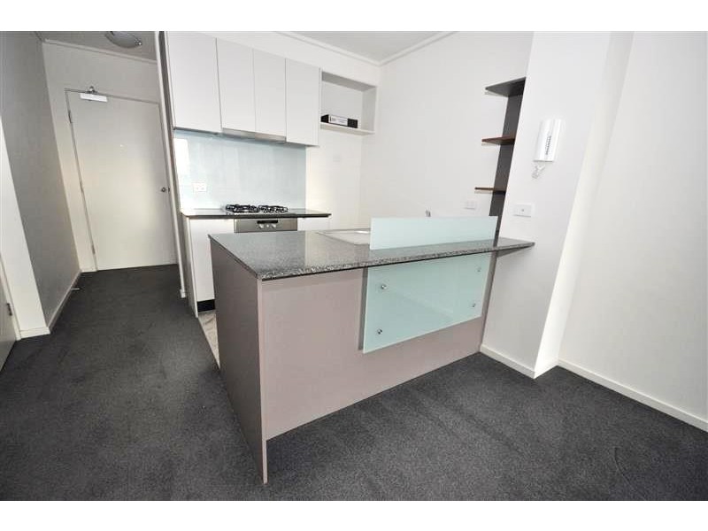 REF 22182/100 Kavanagh Street, Southbank VIC 3006