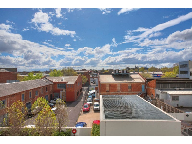 REF 22189/118 Dudley Street, West Melbourne VIC 3003