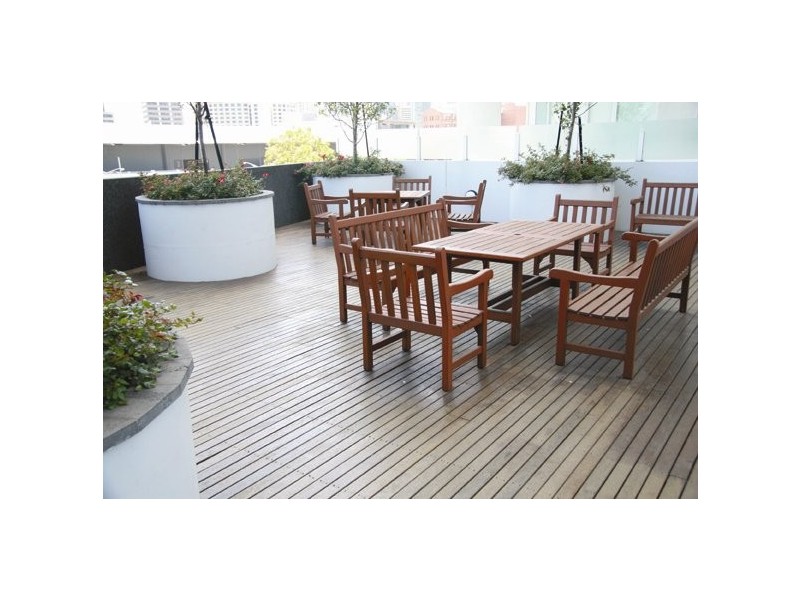 REF 31884/99 Whiteman Street, Southbank VIC 3006