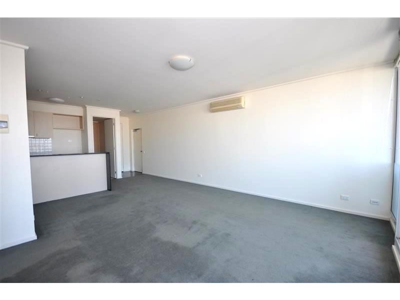 REF 31928/83 Whiteman Street, Southbank VIC 3006