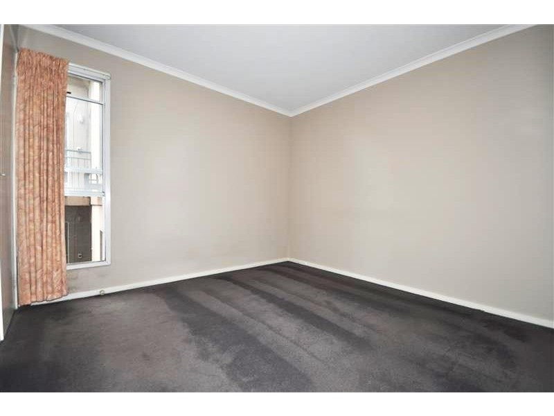 REF 22192/75 Drummond Street, Carlton VIC 3053