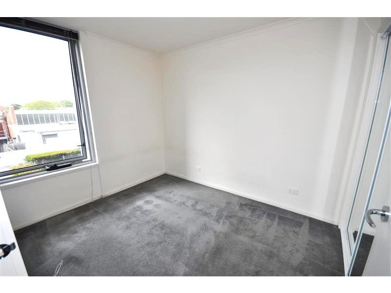 REF 22196/118 Dudley Street, West Melbourne VIC 3003