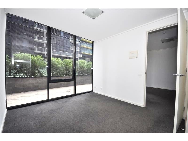 REF 22206/173 City Road, Southbank VIC 3006