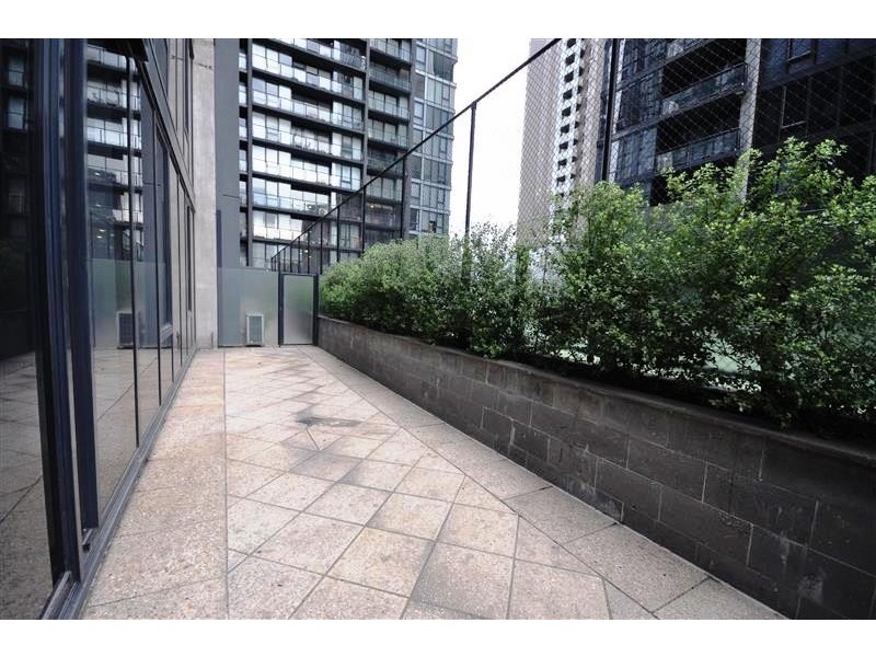 REF 22206/173 City Road, Southbank VIC 3006