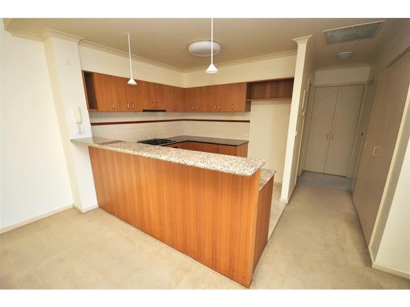 REF 22300/102 Wells Street, Southbank VIC 3006