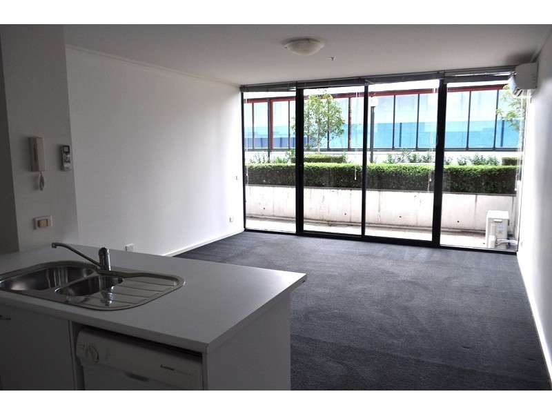 REF 22213/28 Bank Street, South Melbourne VIC 3205