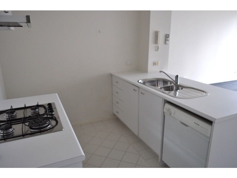 REF 22213/28 Bank Street, South Melbourne VIC 3205