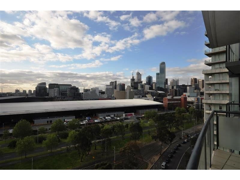 REF 41732/99 Whiteman Street, Southbank VIC 3006