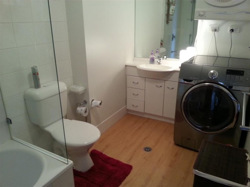 REF 32142/668 Bourke Street, Melbourne VIC 3000