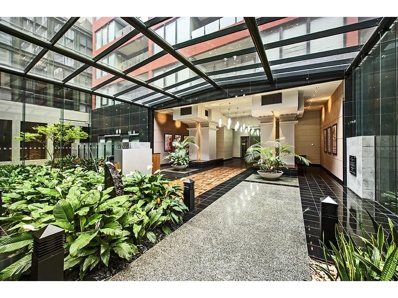 REF 32142/668 Bourke Street, Melbourne VIC 3000