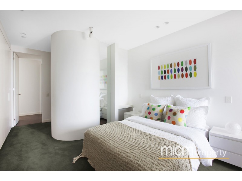 2107/22 Dorcas Street, Southbank VIC 3006