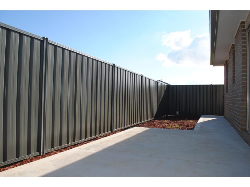 4 Astra Avenue, Truganina VIC 3029