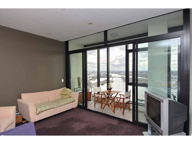3703/100 Harbour Esplanade, Docklands VIC 3008