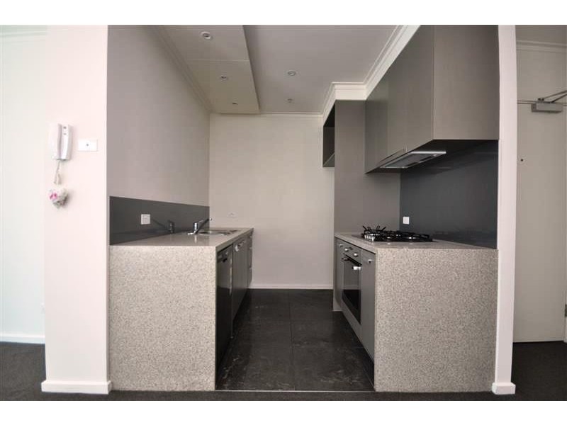 REF 22247/180 City Road, Southbank VIC 3006