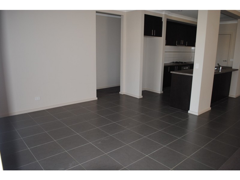 23 Terrene Terrace, Point Cook VIC 3030