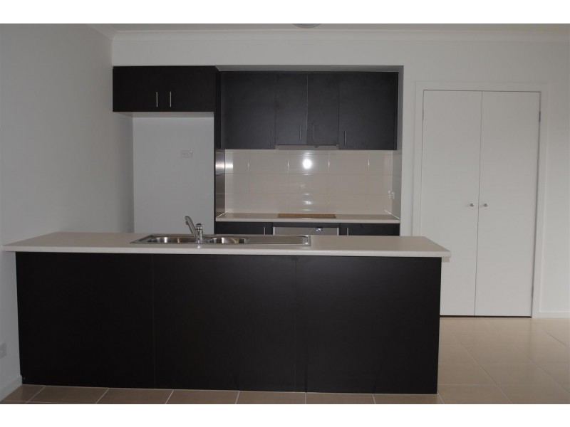 308 Saltwater Promenade, Point Cook VIC 3030