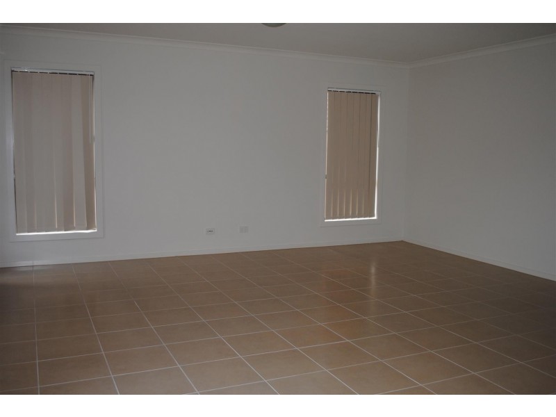 308 Saltwater Promenade, Point Cook VIC 3030