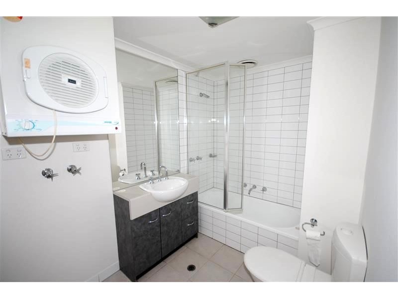 REF 22254/118 Dudley Street, West Melbourne VIC 3003