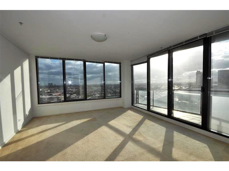REF 51732/99 Whiteman Street, Southbank VIC 3006