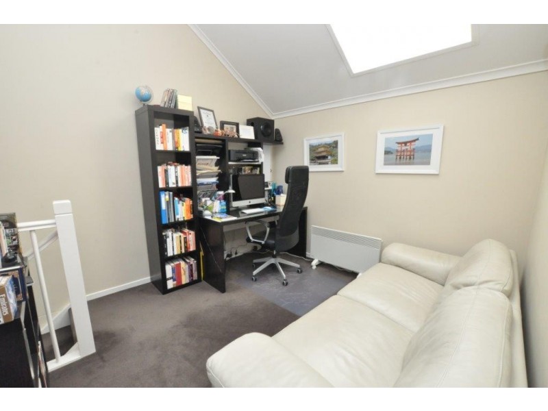 REF 22257/96 Dodds Street, Southbank VIC 3006