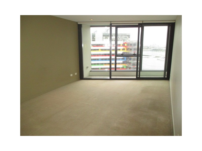 1102/100 Harbour Esplanade, Docklands VIC 3008