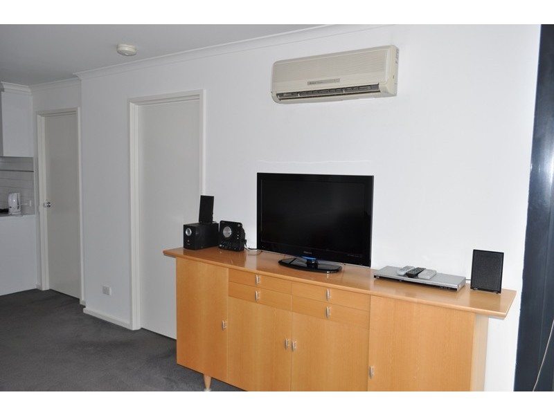 REF 22263/38 Kavanagh Street, Southbank VIC 3006