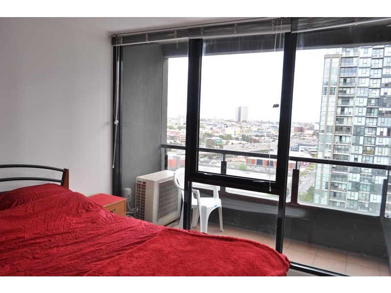 REF 22263/38 Kavanagh Street, Southbank VIC 3006