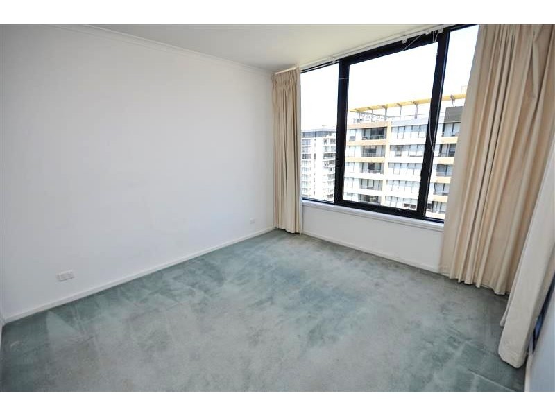 REF 22265/148 Wells Street, South Melbourne VIC 3205