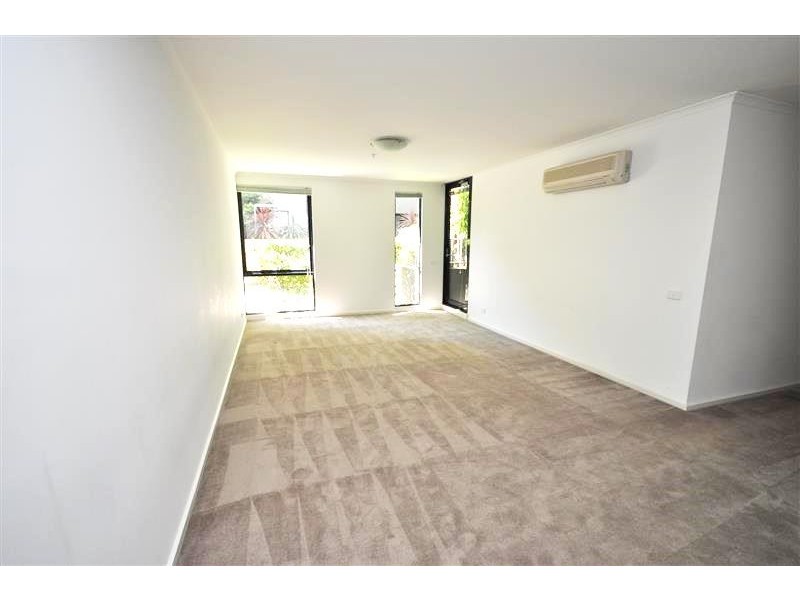REF 22266/63 Dorcas Street, South Melbourne VIC 3205