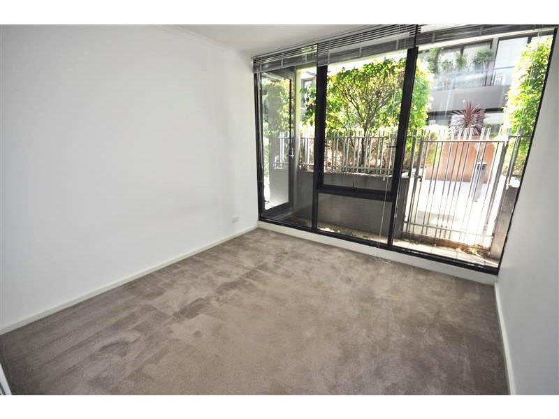 REF 22266/63 Dorcas Street, South Melbourne VIC 3205