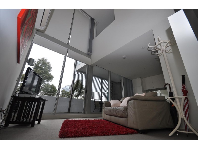 104/8 McCrae Street, Docklands VIC 3008
