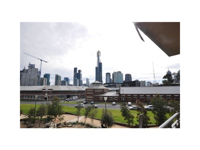 REF 22269/8 Wells Street, Southbank VIC 3006