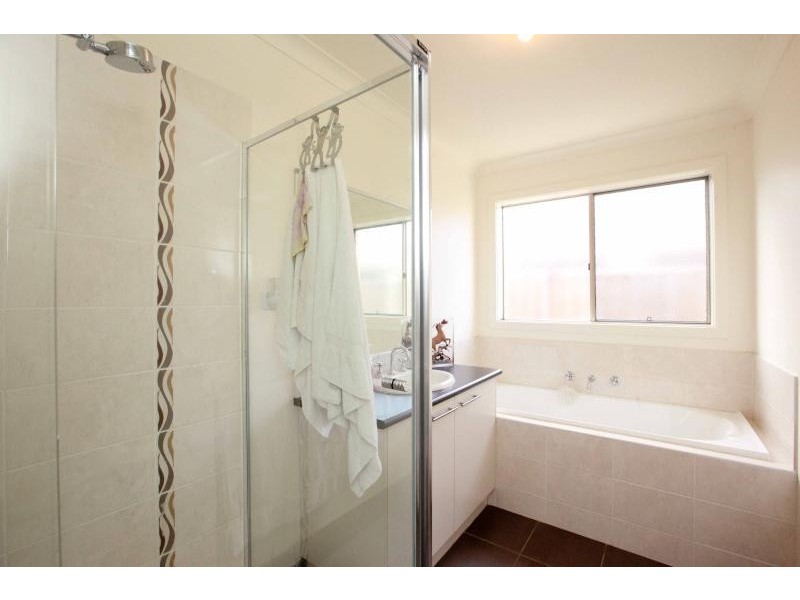 50 Ladybird Crescent, Point Cook VIC 3030