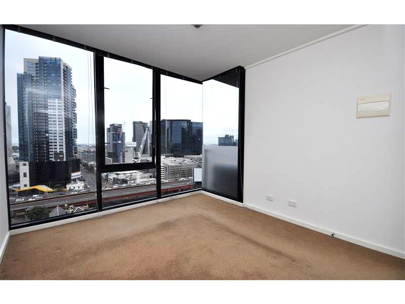 REF 22276/183 City Road, Southbank VIC 3006