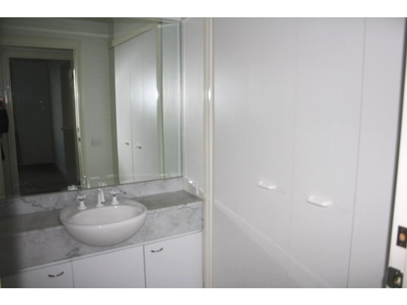 REF 22279/632 St Kilda Road, Melbourne VIC 3004