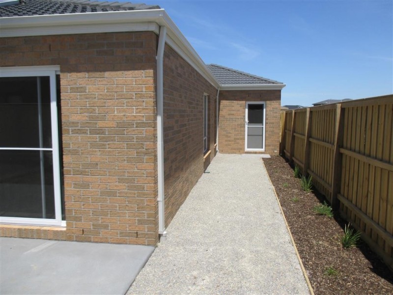61 Barnstormer Boulevard, Point Cook VIC 3030