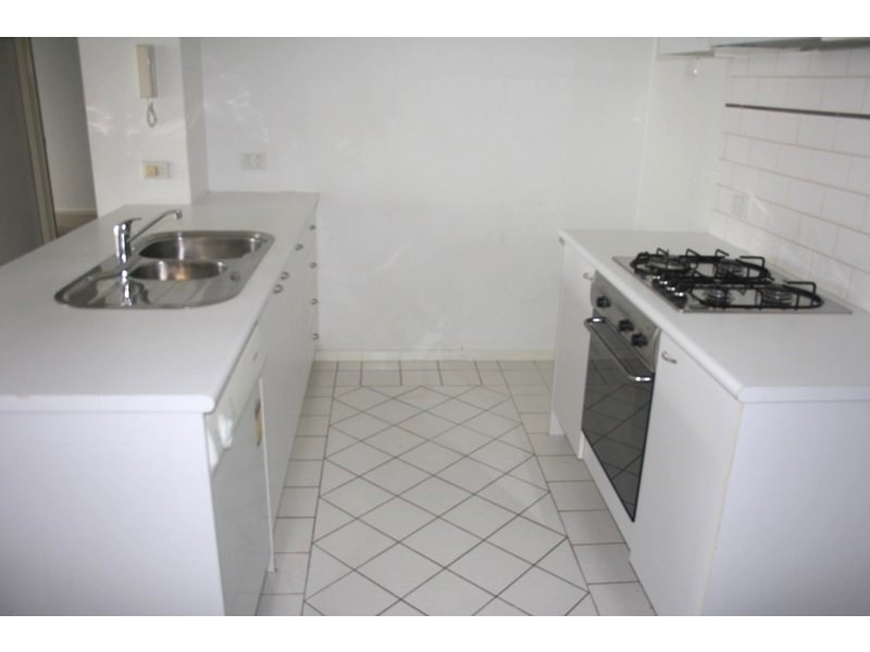 REF 22281/148 Wells Street, South Melbourne VIC 3205