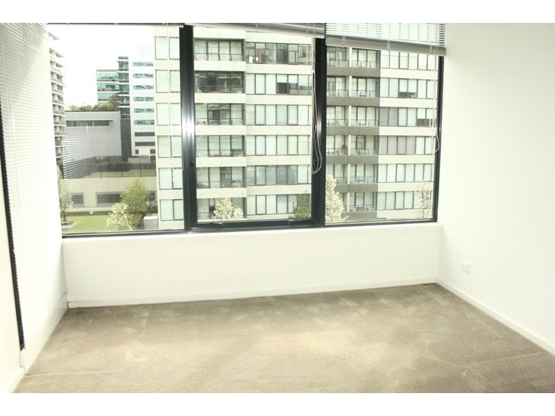 REF 22281/148 Wells Street, South Melbourne VIC 3205