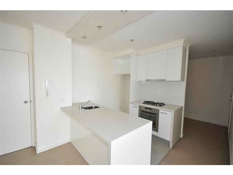 REF 42118/63 Whiteman Street, Southbank VIC 3006